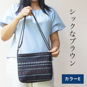 エスニック柄ポシェット