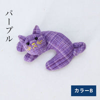 くつろぎネコブローチ