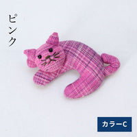 くつろぎネコブローチ